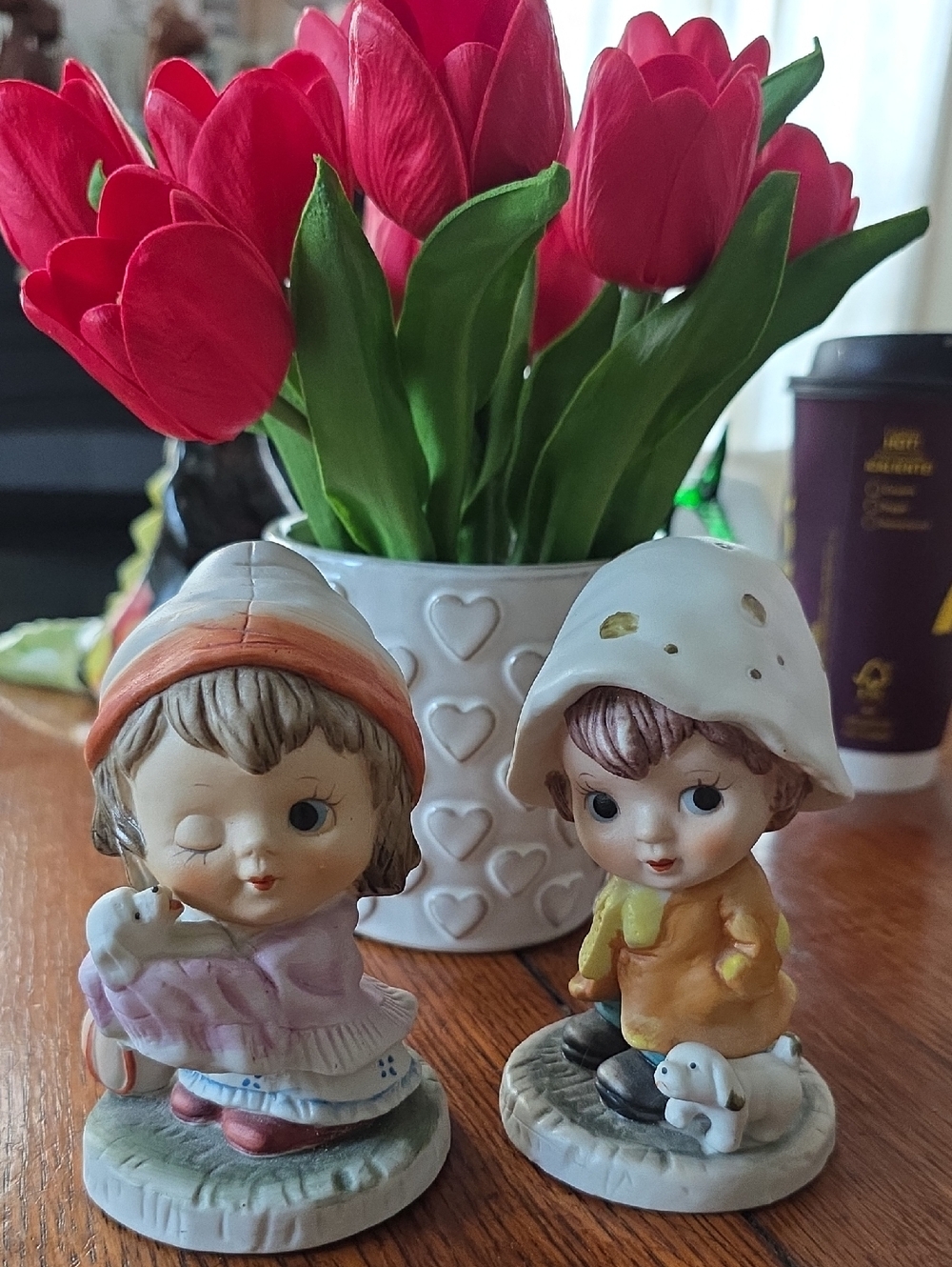 Ardco Vintage Hand-Painted Ceramic Girls  Figurines Beautiful Set